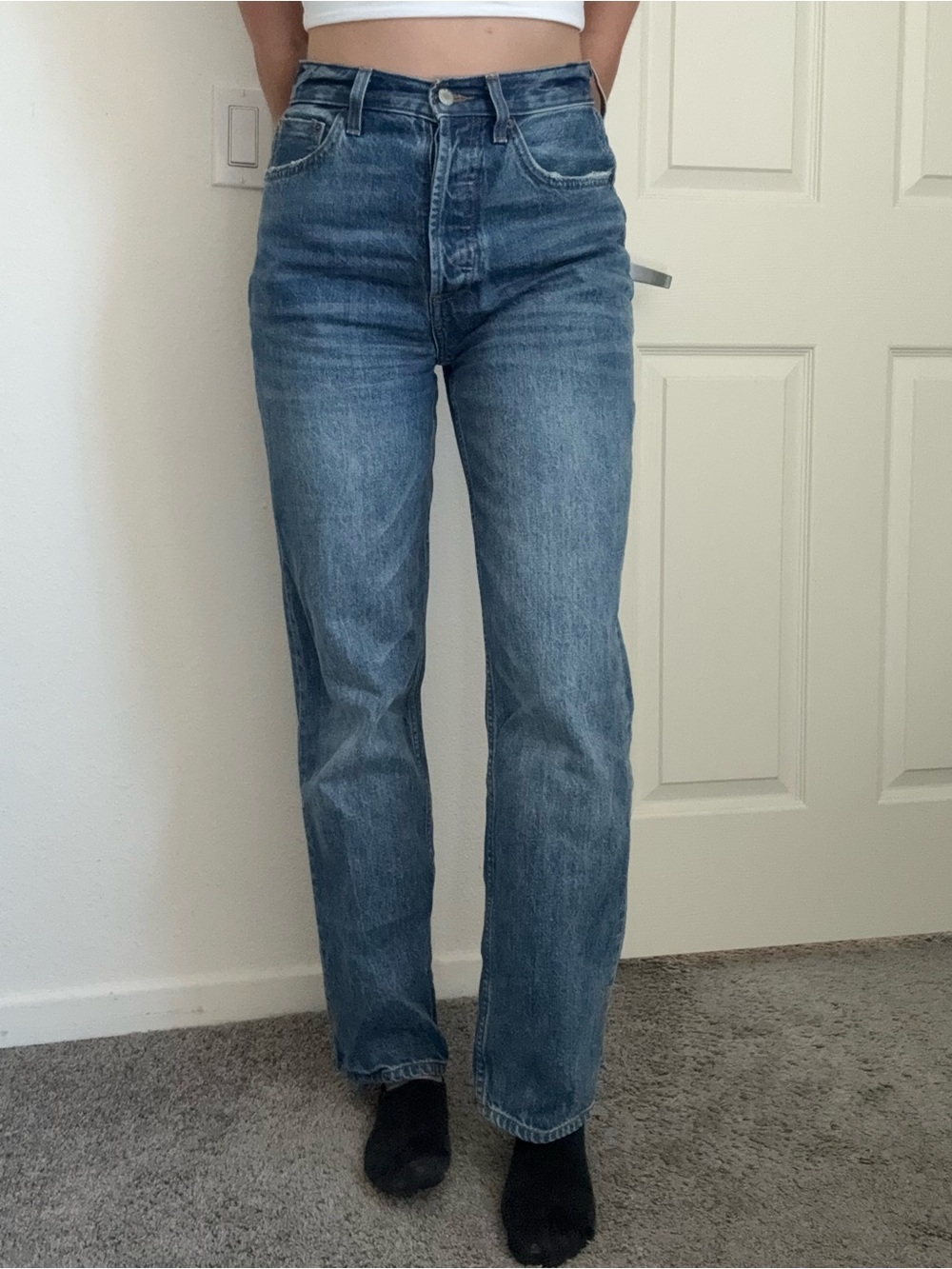 Aritzia Denim Forum The 90's Joni High Rise Loose Jean